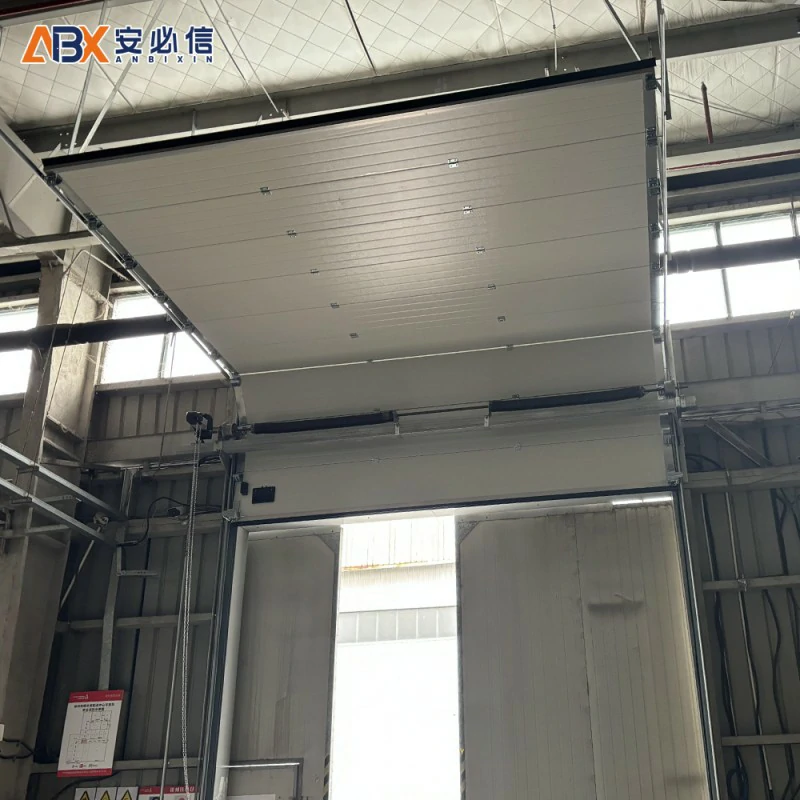 哈密市垂直滑升门